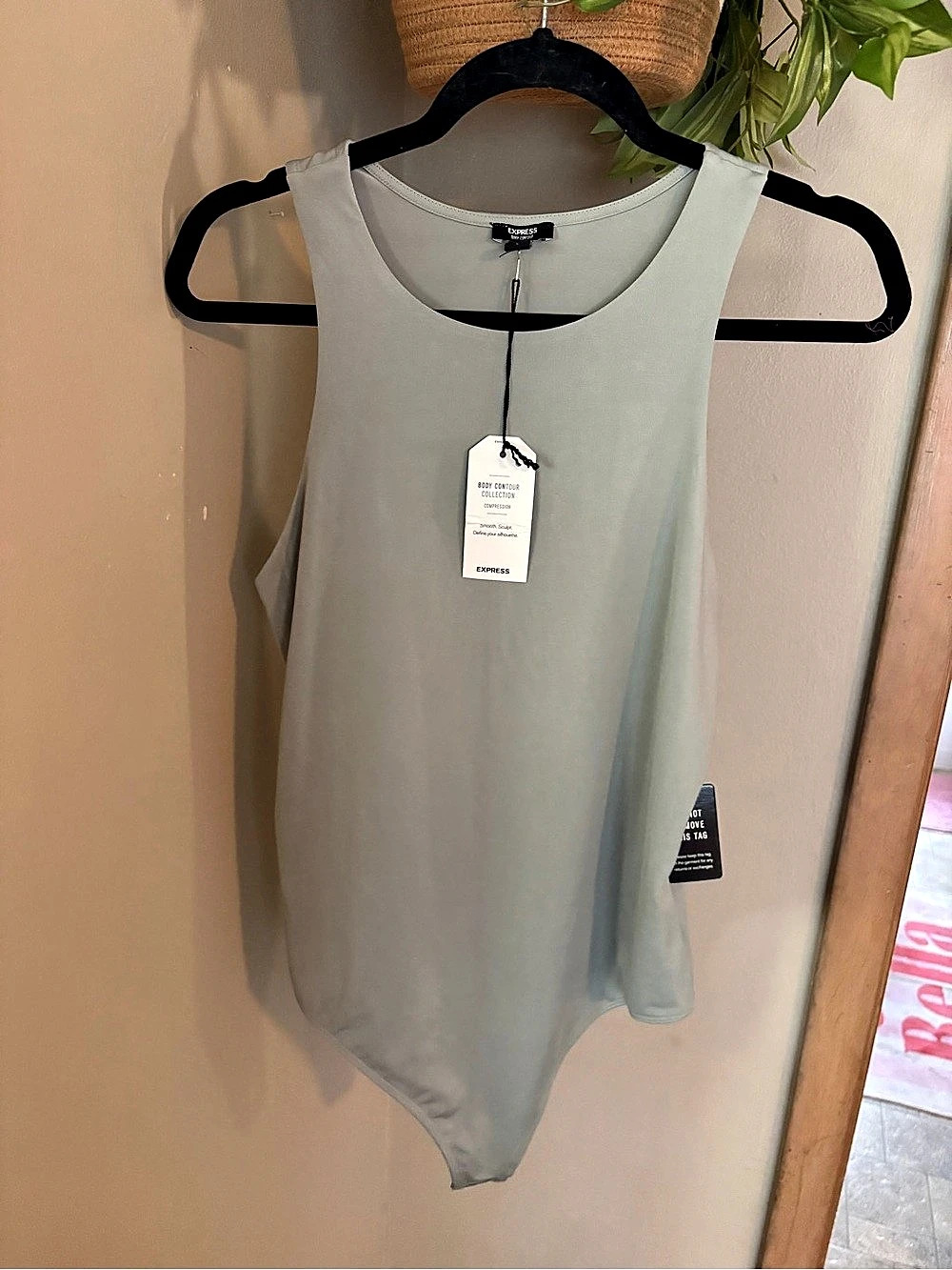 Express Body Contour High Compression Scoop Neck Bodysuit Green